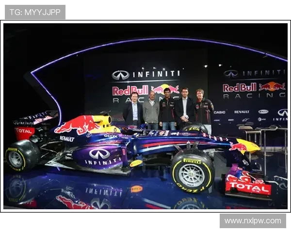 围绕最新F1赛季动态解析各车队竞争格局与胜负走向前瞻深度观察