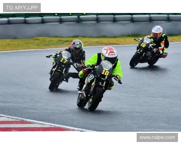 摩托车大奖赛赛场激战升级多支车队新秀强势冲击年度冠军格局走势