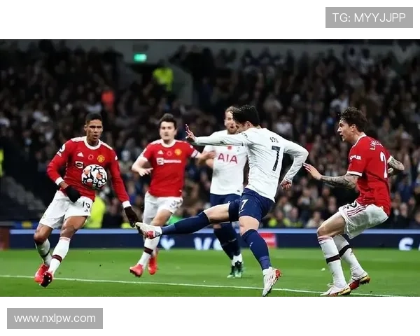 英超联赛最新比分揭晓 曼联和曼城激战成平局 热刺胜利突破连败困局