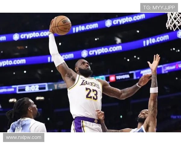 詹姆斯伤势恢复良好预计能按时回归湖人队助力季后赛征程