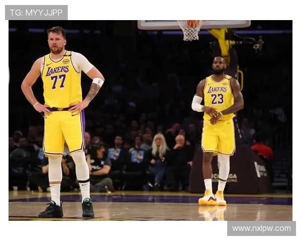 詹姆斯迎来职业生涯第20个赛季 新赛季湖人目标再冲总冠军